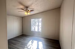 302 Lone Star Rd, Bastrop, TX 78602 - Photo 12