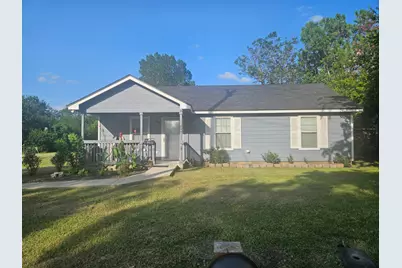 606 Trinity Street, Lockhart, TX 78644 - Photo 1