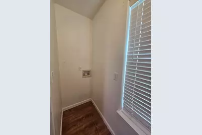 606 Trinity Street, Lockhart, TX 78644 - Photo 18
