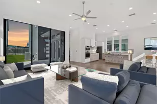 6300 Toscana Ave, Austin, TX 78724 - Photo 4