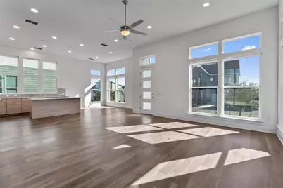 6300 Toscana Avenue, Austin, TX 78724 - Photo 2