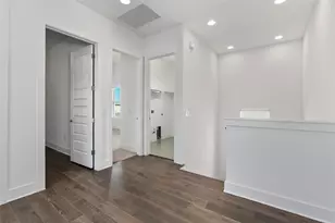 6300 Toscana Ave, Austin, TX 78724 - Photo 12