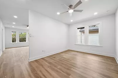 910 W 22nd 1/2 Street, Austin, TX 78705 - Photo 22