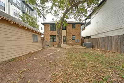 910 W 22nd 1/2 Street, Austin, TX 78705 - Photo 28