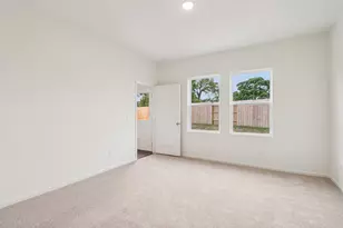 532 Old Western Pass, Jarrell, TX 76537 - Photo 10