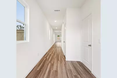 532 Old Western Pass, Jarrell, TX 76537 - Photo 6