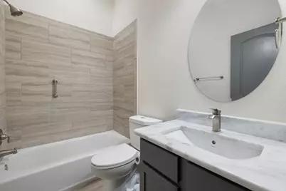 338 Coventry Road, Spicewood, TX 78669 - Photo 16