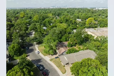 6400 Brookside Drive, Austin, TX 78723 - Photo 4