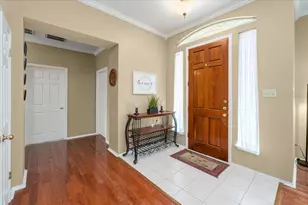 202 Meadow Woods Dr, Kyle, TX 78640 - Photo 10
