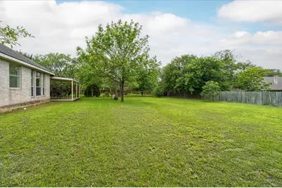 202 Meadow Woods Drive, Kyle, TX 78640 - Photo 30