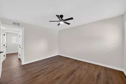 1402 Southport Drive, Austin, TX 78704 - Photo 6