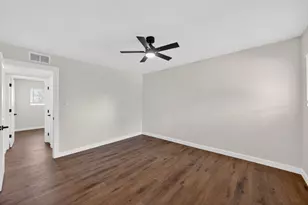 1402 Southport Dr, Austin, TX 78704 - Photo 6