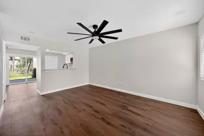 1402 Southport Drive, Austin, TX 78704 - Photo 4