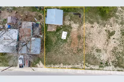 1315 3rd Street N, Kerrville, TX 78028 - Photo 2