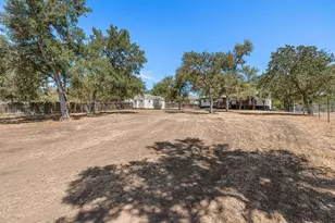 349 Forest Lake Dr, Del Valle, TX 78617 - Photo 26