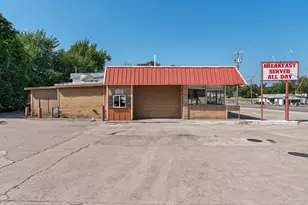 313 W Cameron Ave, Rockdale, TX 76567 - Photo 10