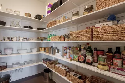 17600 Penfolds Drive, Pflugerville, TX 78660 - Photo 12