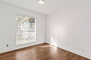 1906 Parkside Ln, Austin, TX 78745 - Photo 24