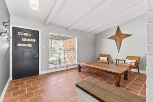 1906 Parkside Ln, Austin, TX 78745 - Photo 14