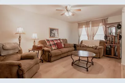 5501 English Avenue, Austin, TX 78724 - Photo 4