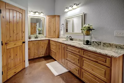 189 Moccasin Canyon, Cedar Creek, TX 78612 - Photo 12