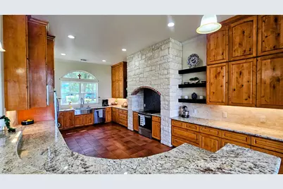 189 Moccasin Canyon, Cedar Creek, TX 78612 - Photo 12