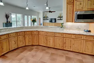 189 Moccasin Canyon, Cedar Creek, TX 78612 - Photo 10