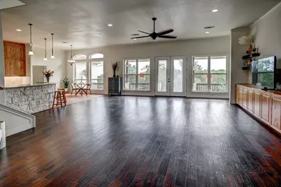189 Moccasin Canyon, Cedar Creek, TX 78612 - Photo 2