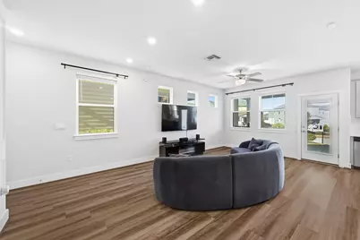 7416 Travertine Spring Drive #149, Austin, TX 78744 - Photo 8