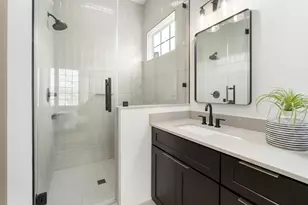 1736 Bunche Rd, Austin, TX 78721 - Photo 24