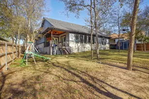160 Nuuanu Ln, Bastrop, TX 78602 - Photo 26