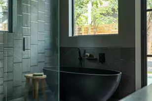 1003 Juanita St, Austin, TX 78704 - Photo 22