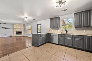 4204 Bob Wire Rd, Spicewood, TX 78669 - Photo 8