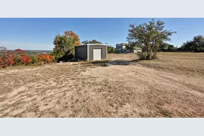 4204 Bob Wire Road, Spicewood, TX 78669 - Photo 22