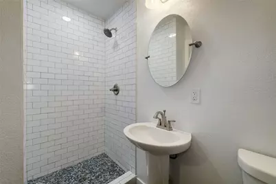 5401 Wellington Drive, Austin, TX 78723 - Photo 8