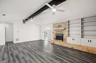 15302 Spring Hill Ln, Pflugerville, TX 78660 - Photo 2