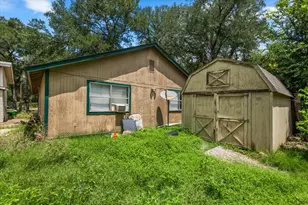 151 High Ridge Dr, Del Valle, TX 78617 - Photo 4