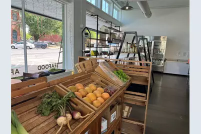 100 E 2nd Street, Taylor, TX 76574 - Photo 8