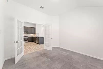 109 Finstown Street, Hutto, TX 78634 - Photo 16