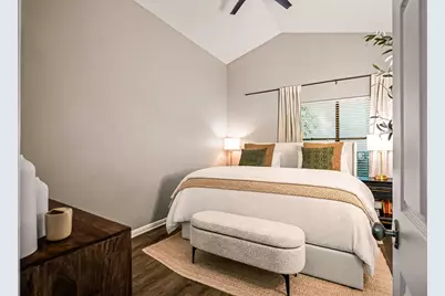8611 United Kingdom Drive, Austin, TX 78748 - Photo 14