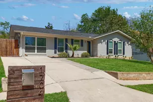 1704 Alleghany Dr, Austin, TX 78741 - Photo 2