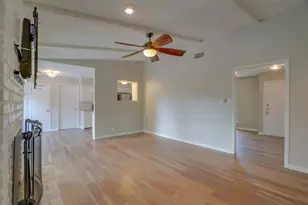 10110 Aspen St, Austin, TX 78758 - Photo 4