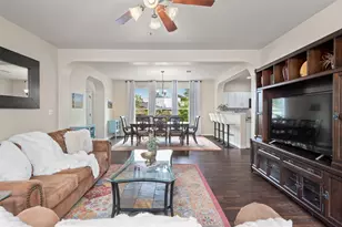 407 W Metcalfe St, Hutto, TX 78634 - Photo 14