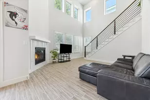 806 Dayton Dr, Austin, TX 78748 - Photo 10