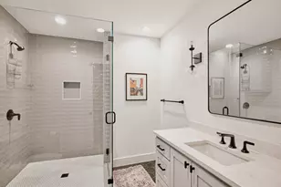 4301 Balcones Dr, Austin, TX 78731 - Photo 24