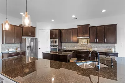 1075 Bluff Woods Drive, Driftwood, TX 78619 - Photo 14