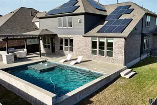 5805 Monrovia Ln, Pflugerville, TX 78660 - Photo 2