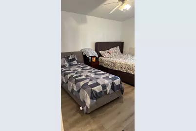 400 Ride Out Boulevard, Elgin, TX 78621 - Photo 24
