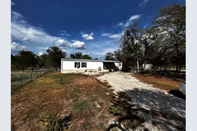 400 Ride Out Boulevard, Elgin, TX 78621 - Photo 4
