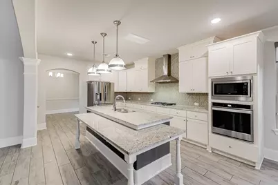 305 Coniglio Cove, Lakeway, TX 78738 - Photo 10